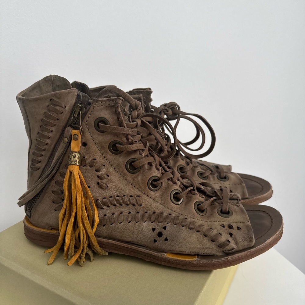 A.S. 98 Olive Leather Lace-Up Sandals